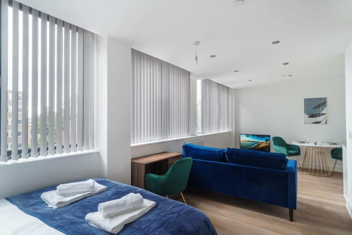 Stay Zeni, Alexandra Rise Manchester Sleek Studio ภายนอก รูปภาพ