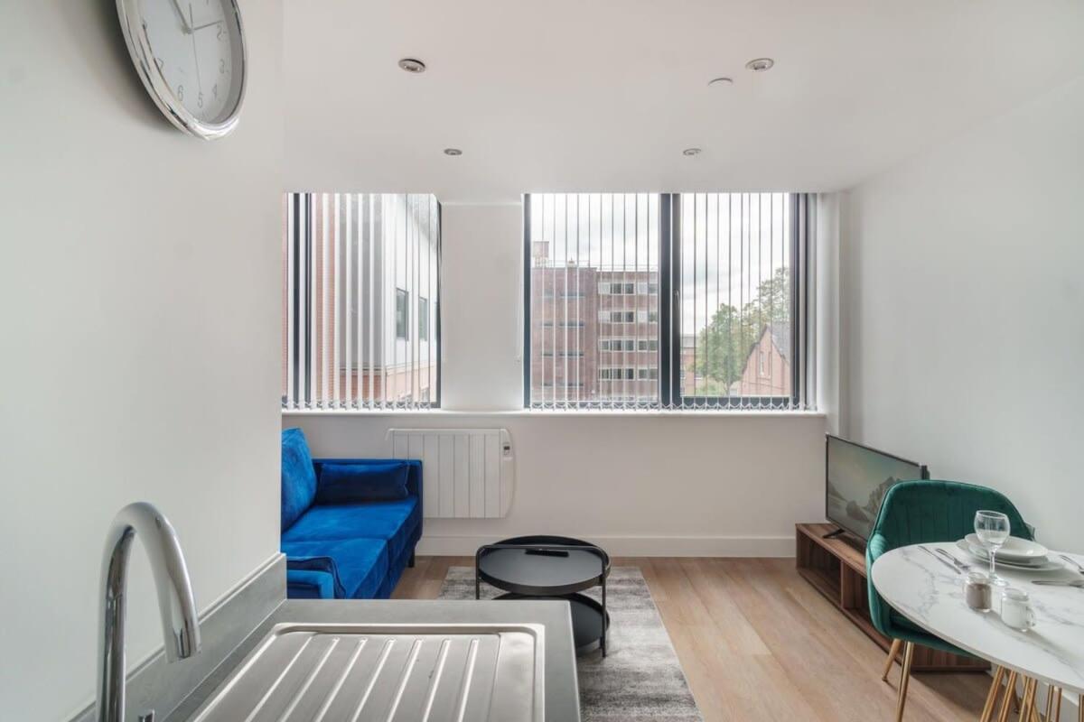 Stay Zeni, Alexandra Rise Manchester Sleek Studio ภายนอก รูปภาพ